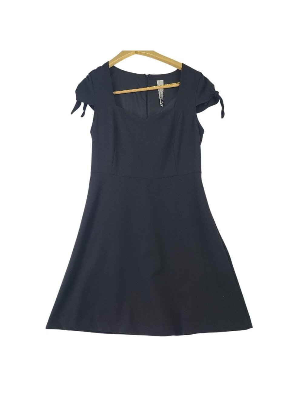 Kensie Tie-Sleeve Fit and Flare Black Knee Length Cocktail Dress Sweetheart Neck